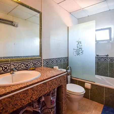 Apartamento 2 Con Piscina, En Cala Blanes